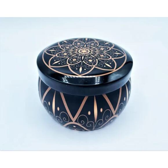 Bergamot White Tea Soy Wax Candle in Tin Jar (6 oz) - Picture 2 of 11